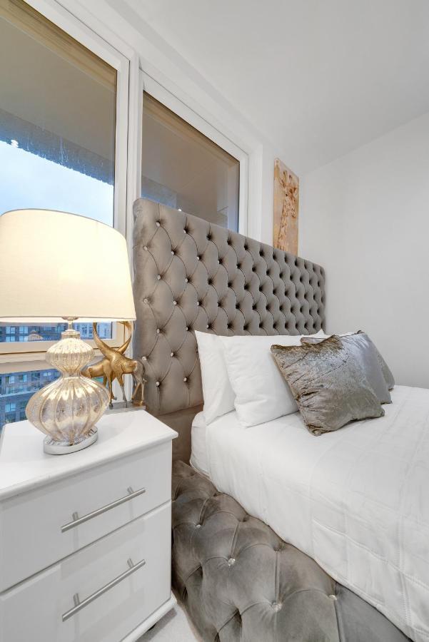 Apartment Luxury 3bed 3bath Royal Wharf Excel Newham