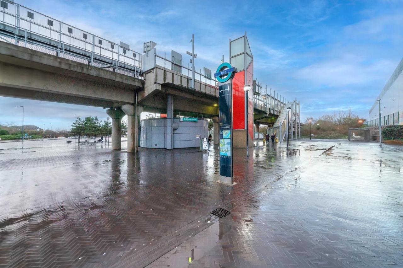 Luxury 3bed 3bath Royal Wharf Excel Newham