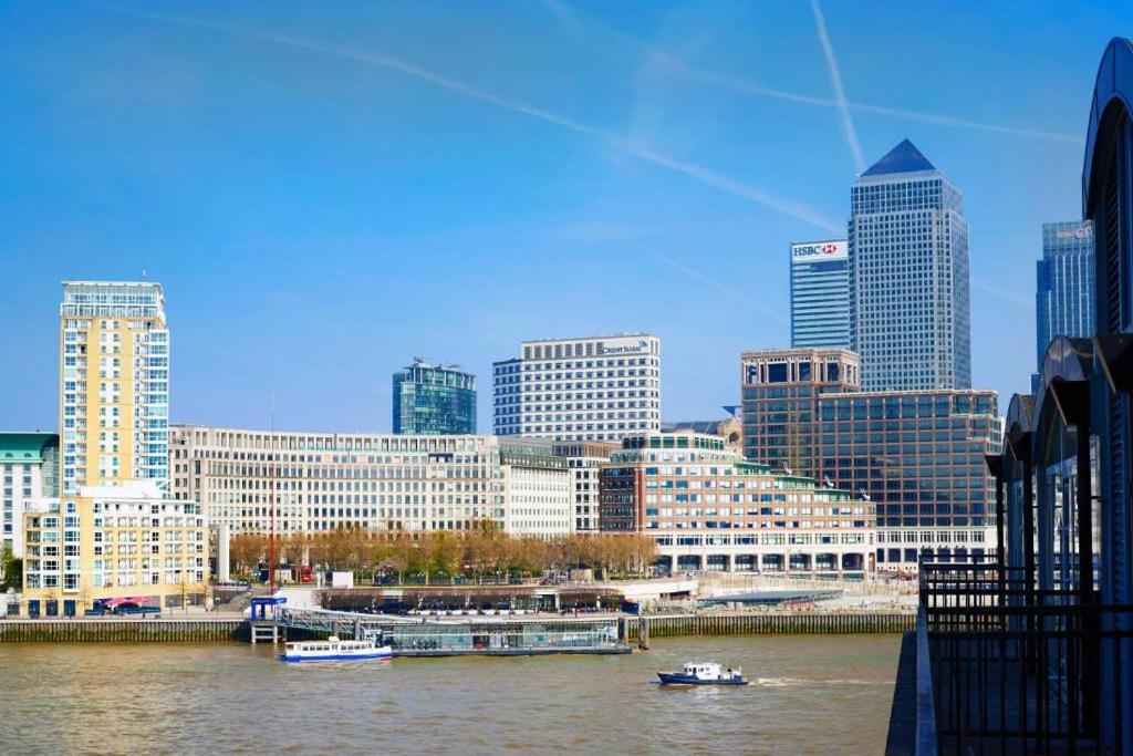 Luxury 3bed 3bath Royal Wharf Excel Newham * London